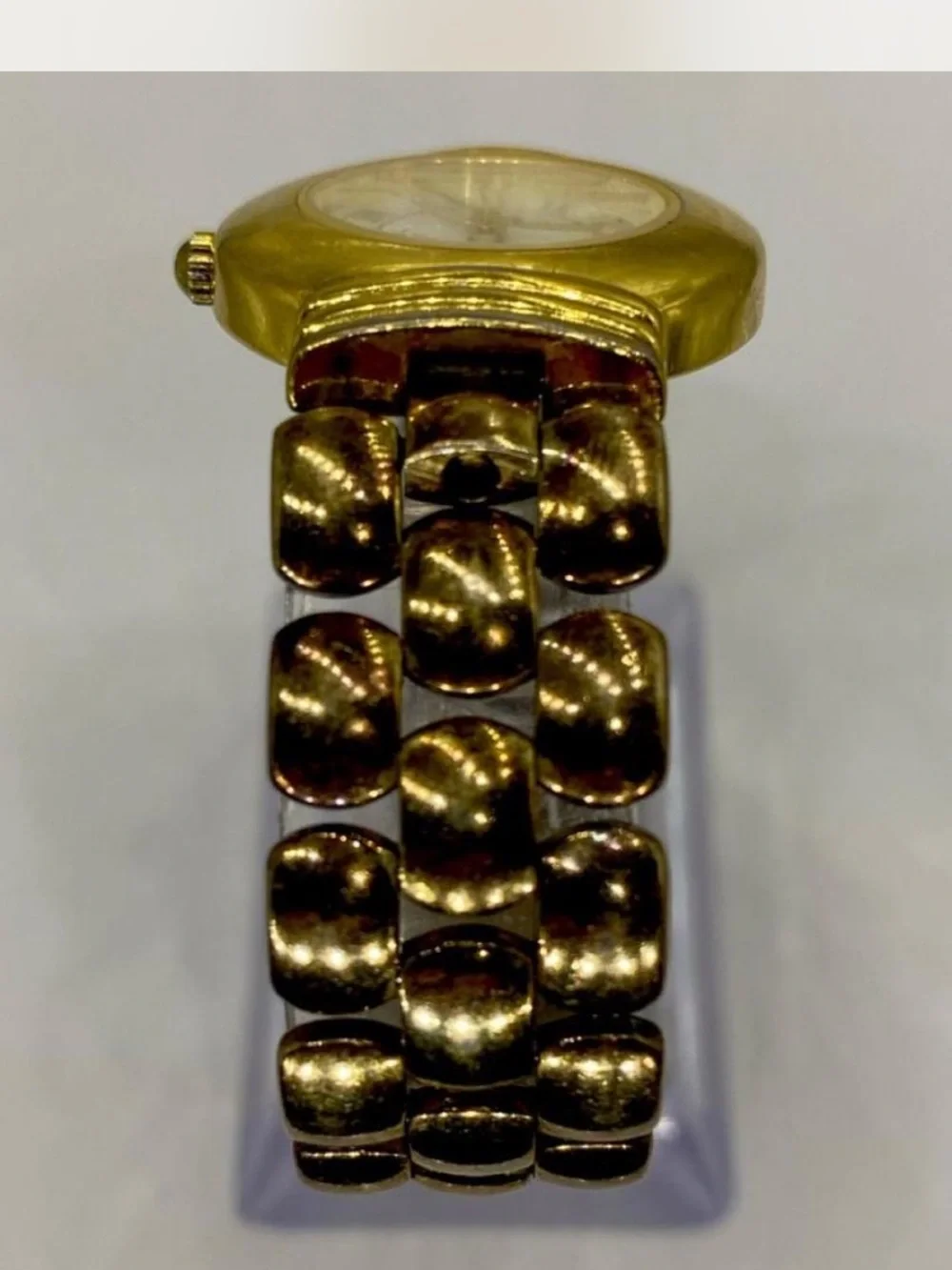 Designer *** Anne Klein  ^^^ Goldtone ^^^ Quartz Watch ***